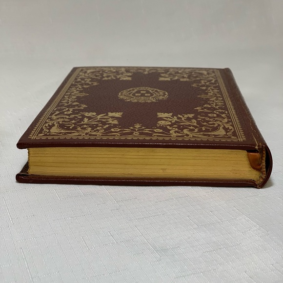 VINTAGE Book Madame Bovary Gustave Flaubert 1949 Collectible Classic Gilt Gold - Picture 3 of 16